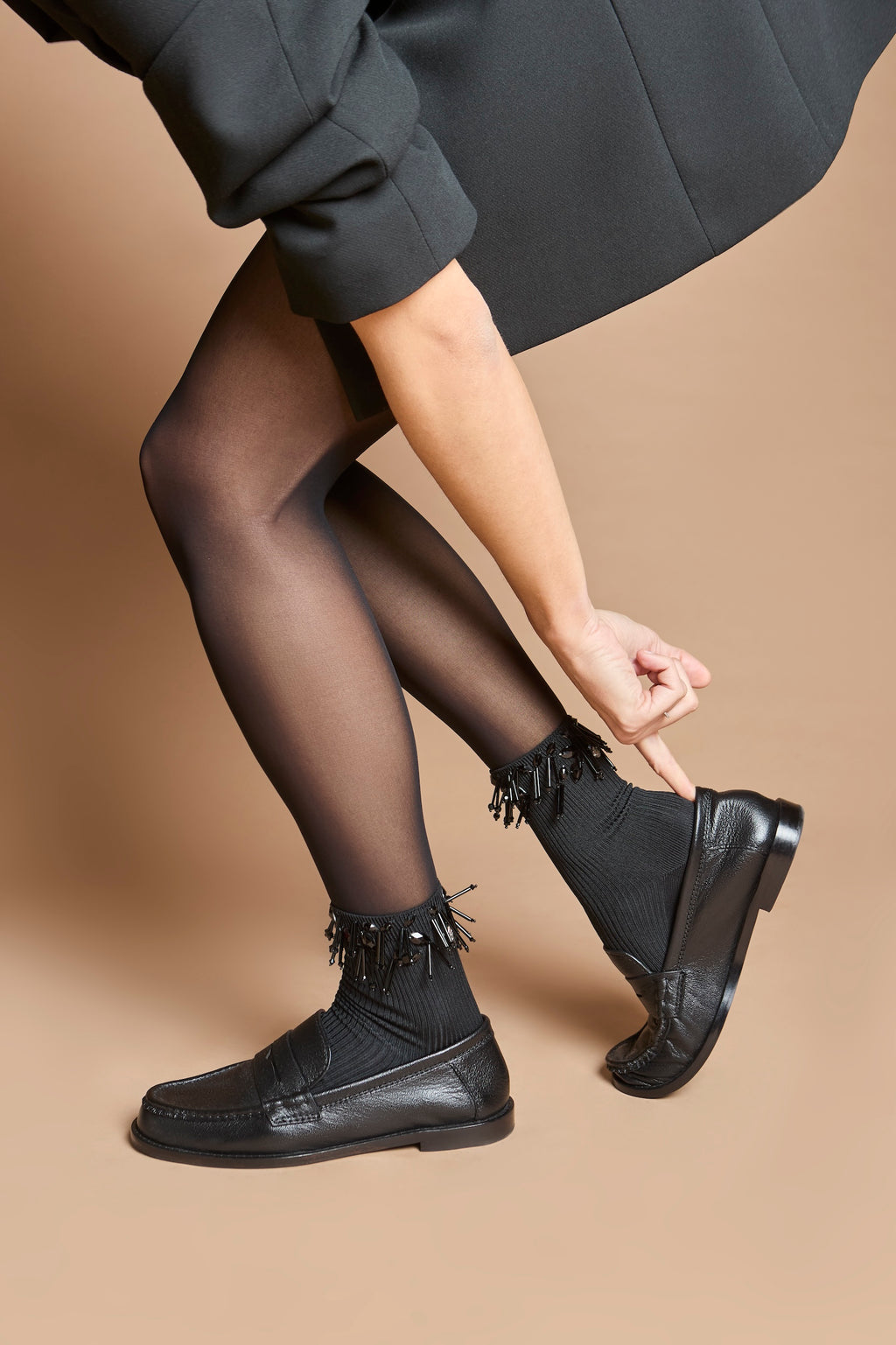 BETTY EMBROIDERED SOCKS